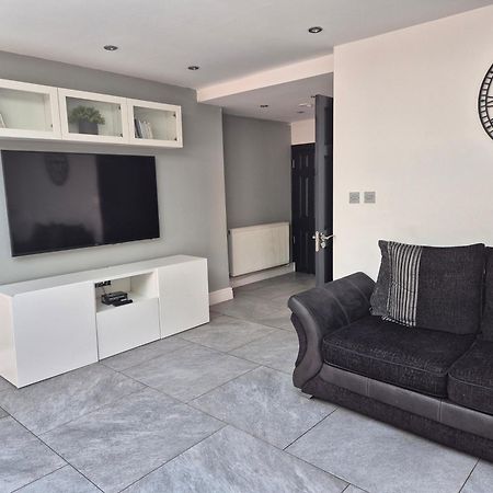Cardiff City Centre House - Sleeps 6 Exterior photo